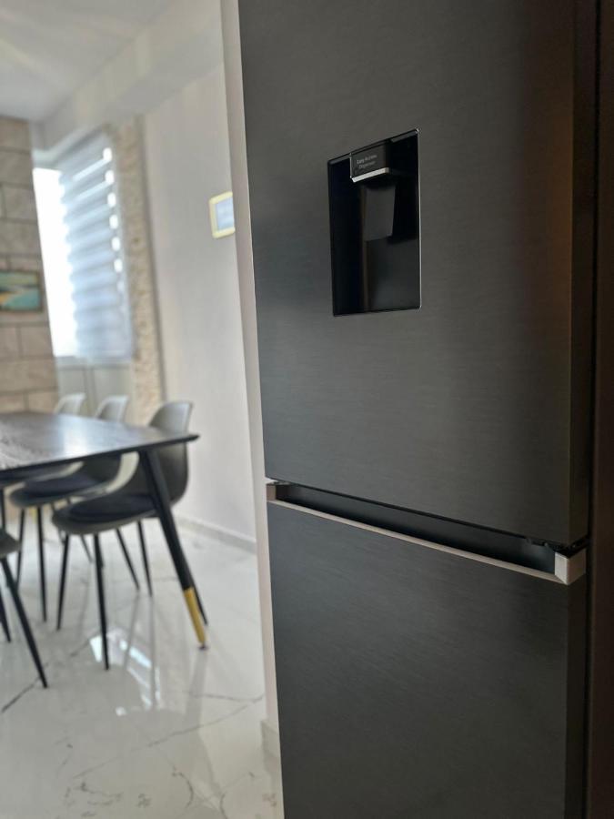 Apartment Samanta Supetar Exterior photo